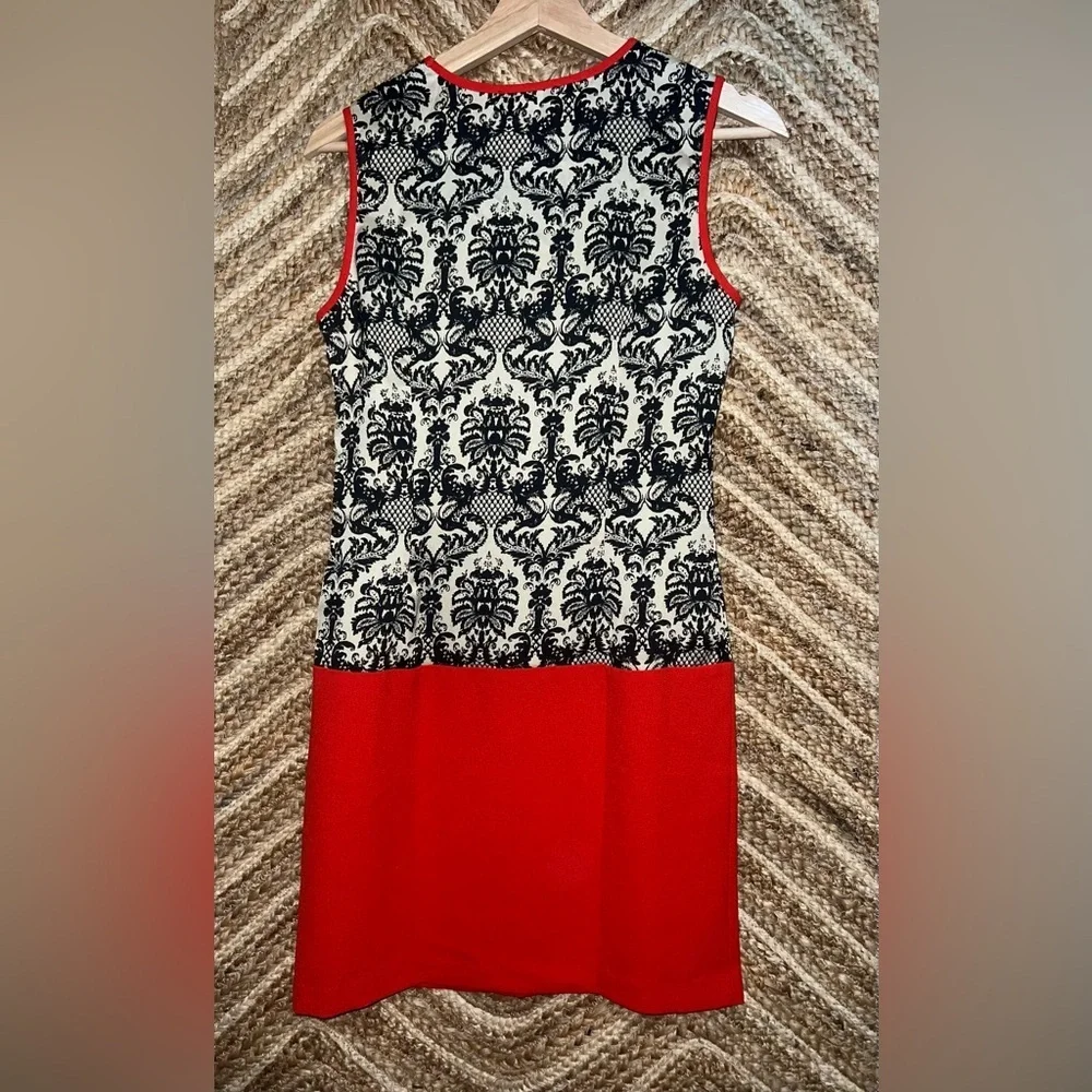 THML Women's Sleeveless Patterned Shift Dress,Red,Size XS,Great Condition - Picture 4 of 10